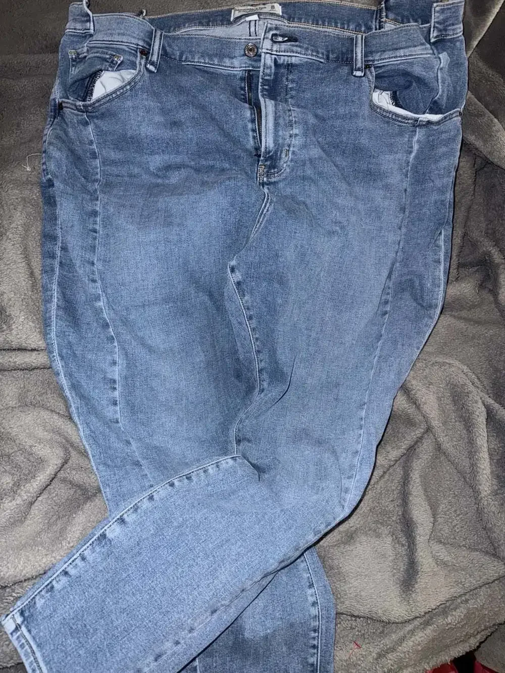 Abercrombie & Fitch Curve Love The Super Skinny Ankle High Rise Jeans Size 36/22